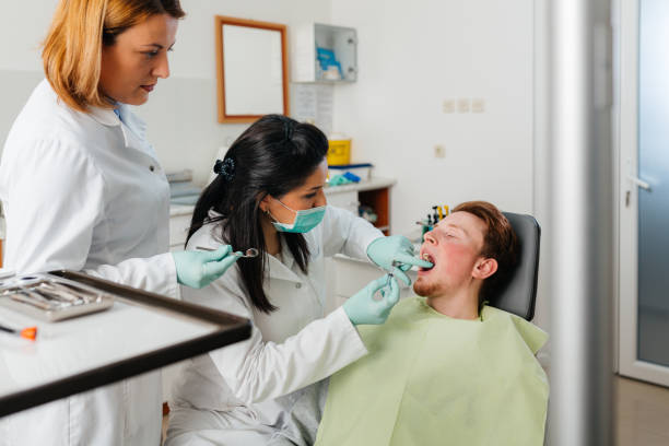 Best Emergency Wisdom Tooth Extraction in Caryville, TN